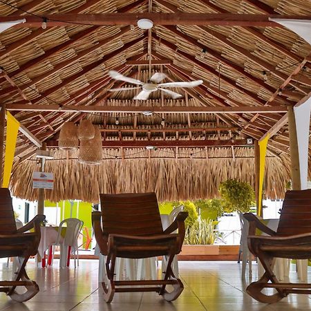 Casa Hotel Las Antillas Tolu Exterior photo