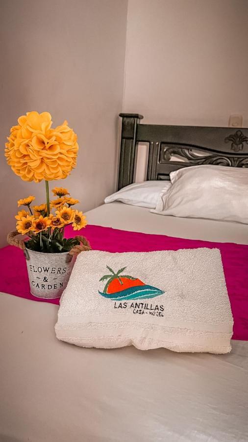 Casa Hotel Las Antillas Tolu Exterior photo