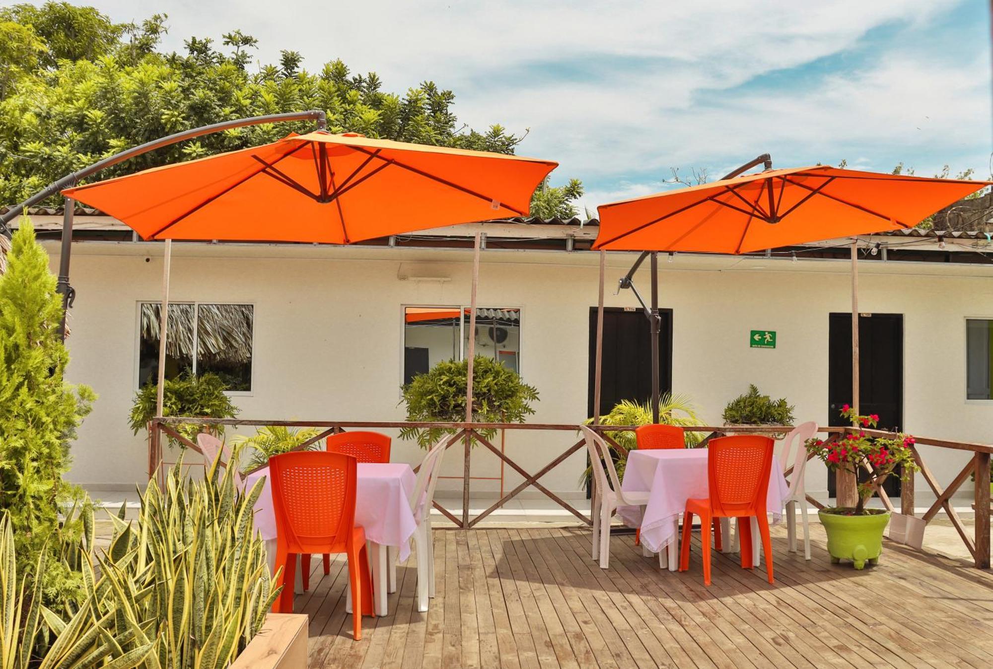 Casa Hotel Las Antillas Tolu Exterior photo