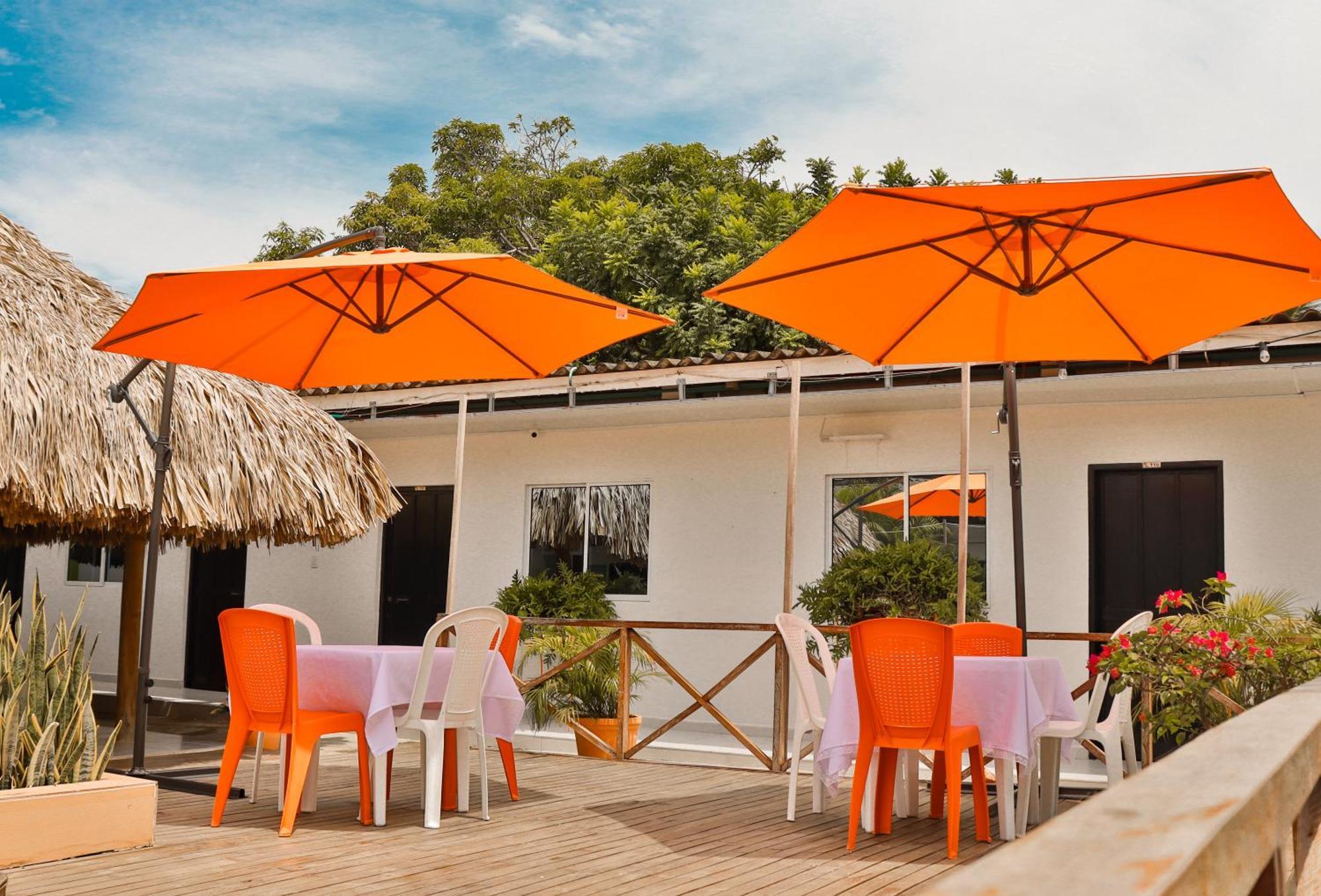 Casa Hotel Las Antillas Tolu Exterior photo