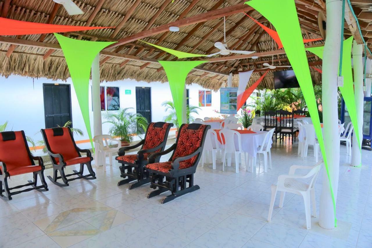 Casa Hotel Las Antillas Tolu Exterior photo